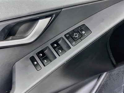 2024 Kia Niro LX
