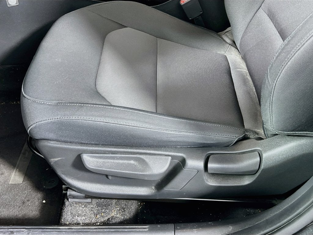 2024 Kia Niro LX
