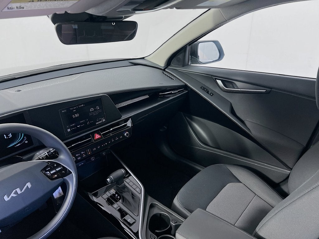 2026 Kia Niro LX
