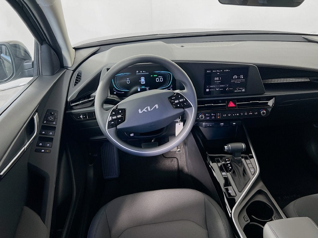 2026 Kia Niro LX