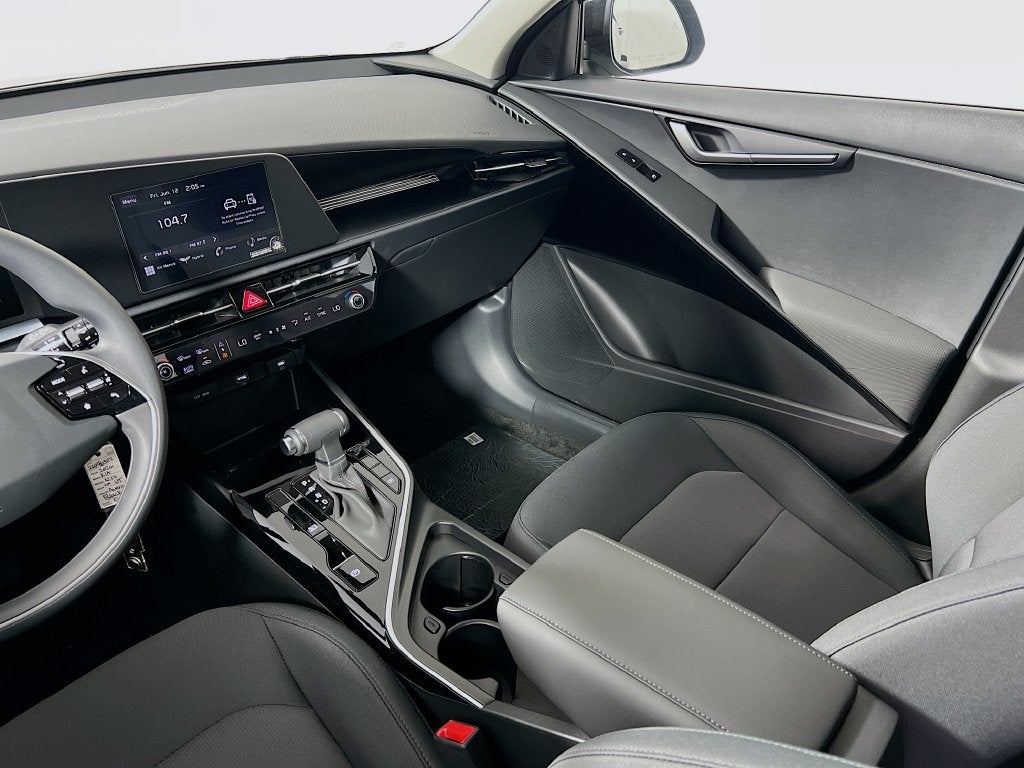 2026 Kia Niro LX