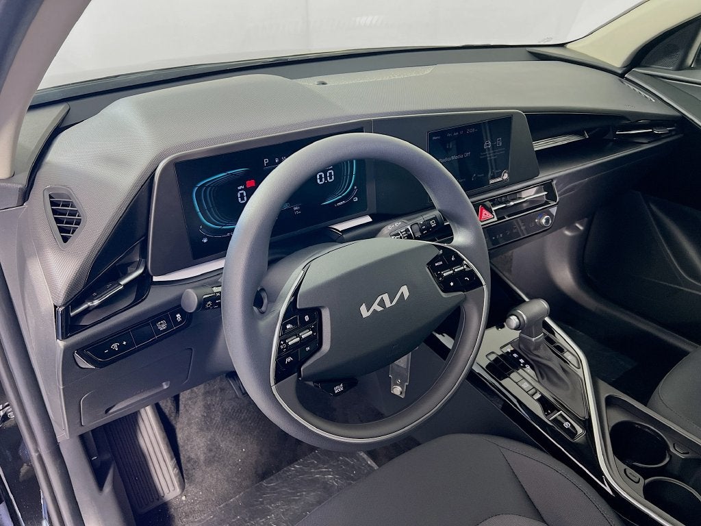 2026 Kia Niro LX