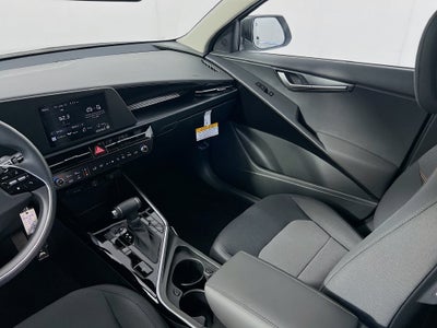 2026 Kia Niro LX