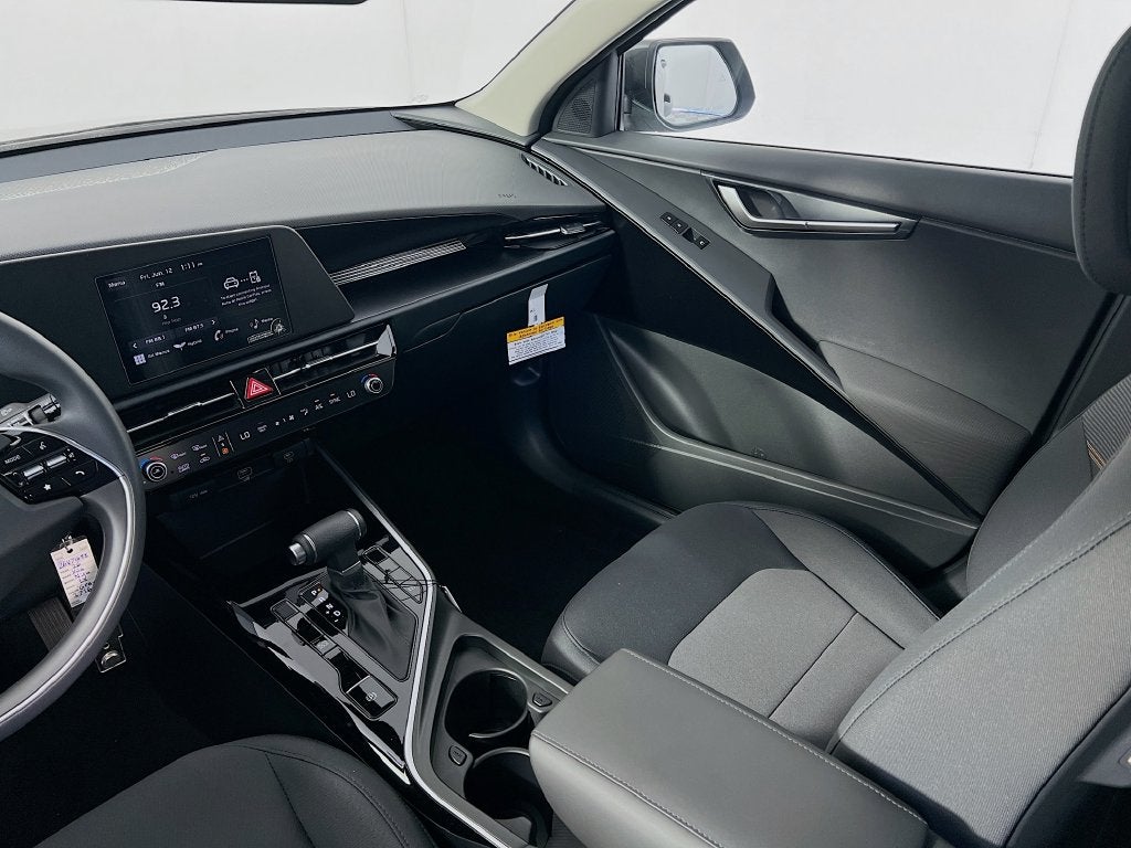 2026 Kia Niro LX