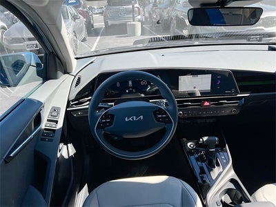 2025 Kia Niro EX