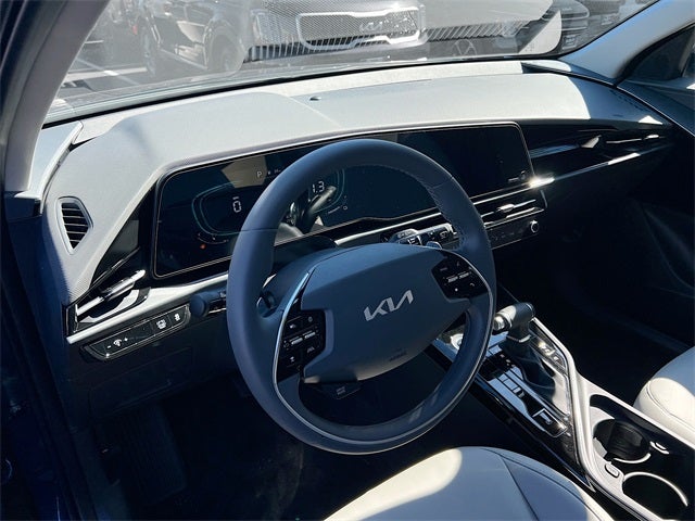 2025 Kia Niro EX