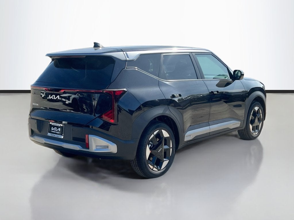 2027 Kia Seltos LX