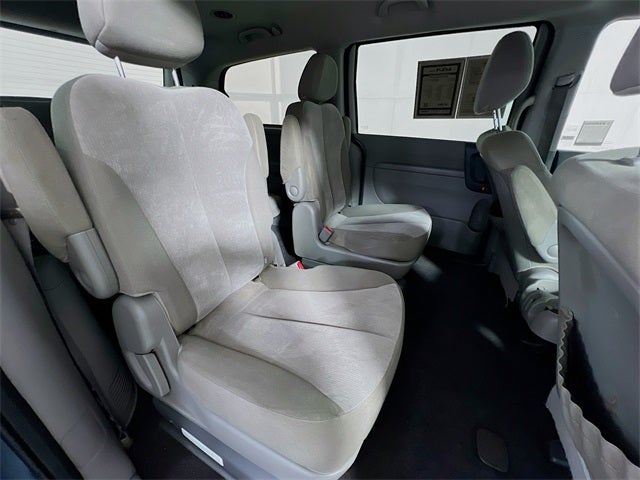 2014 Kia Sedona LX
