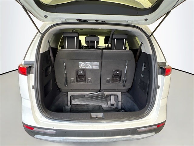 2022 Kia Carnival LXS