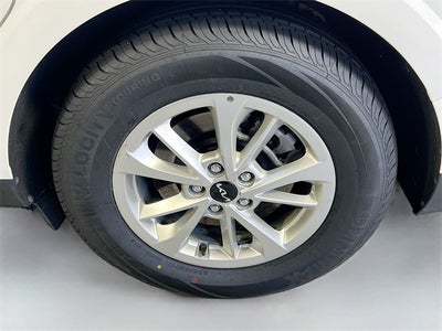 2022 Kia Carnival LXS