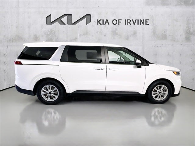 2022 Kia Carnival LXS