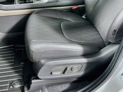 2027 Kia Carnival LXS