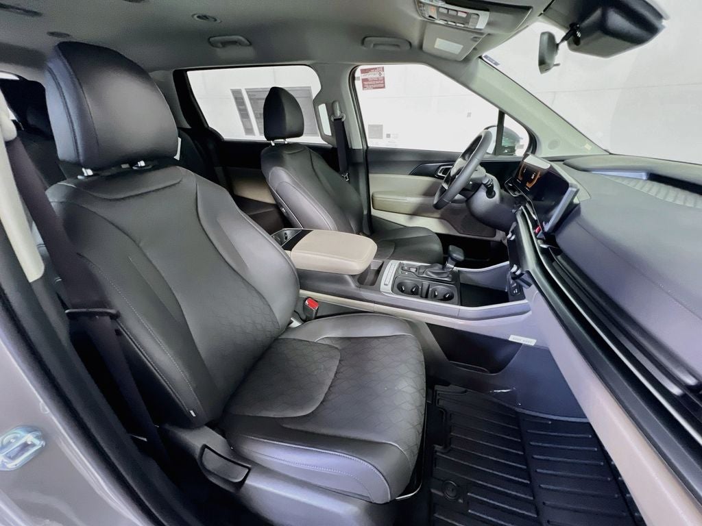 2027 Kia Carnival LXS