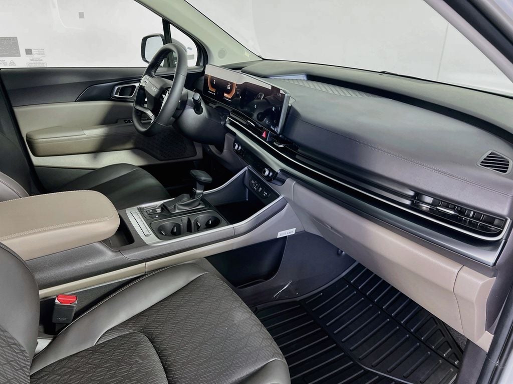 2027 Kia Carnival LXS