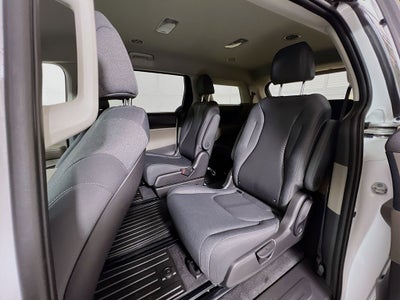 2026 Kia Carnival LX