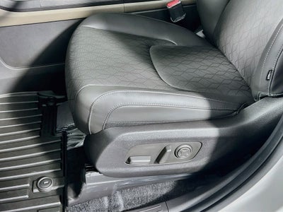 2027 Kia Carnival LXS