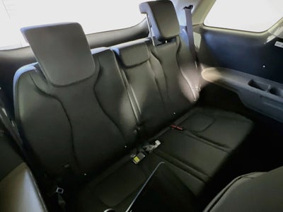 2027 Kia Carnival LXS