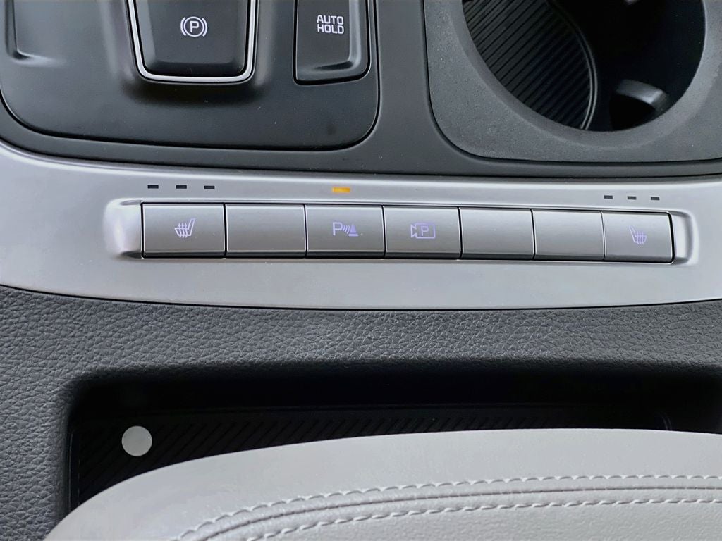 2027 Kia Carnival Hybrid LXS