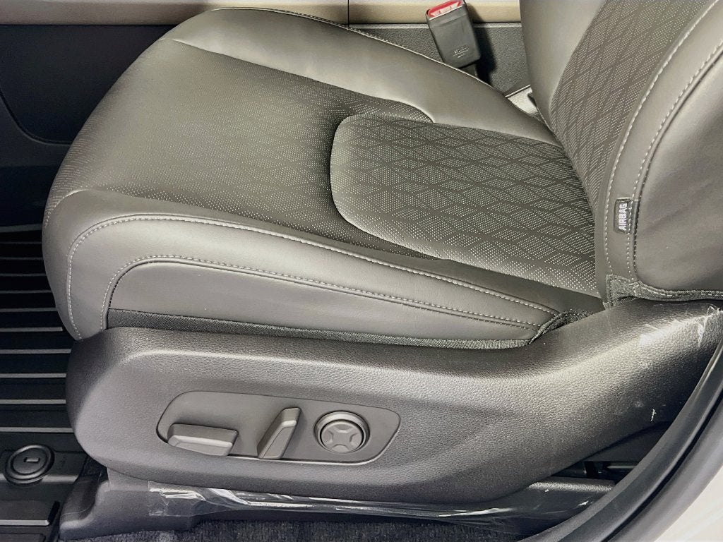 2027 Kia Carnival Hybrid LXS