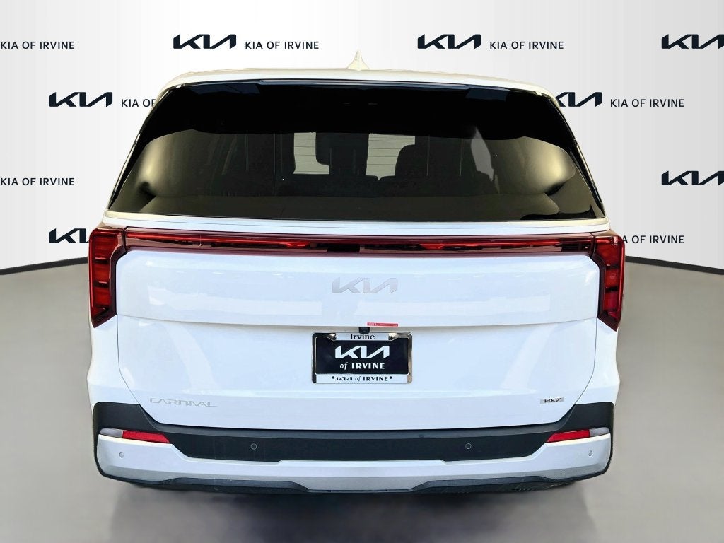 2027 Kia Carnival Hybrid LXS