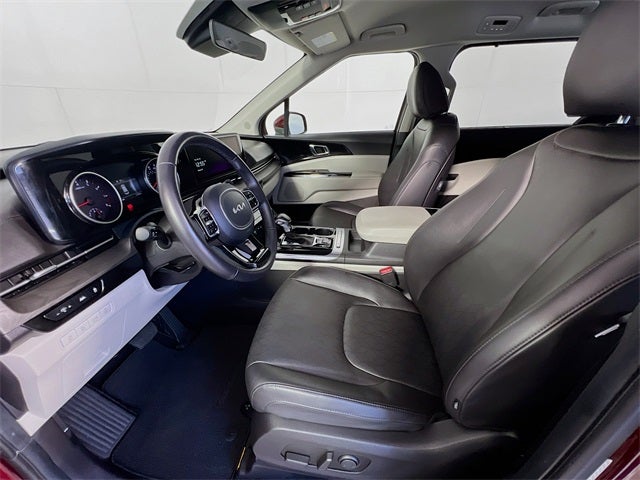 2023 Kia Carnival EX