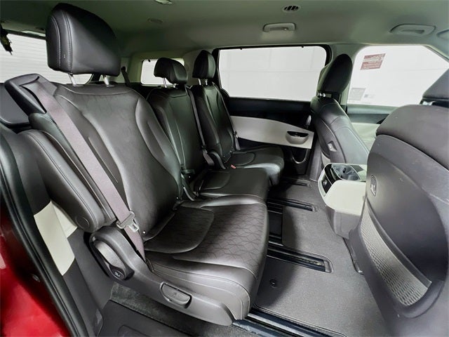 2023 Kia Carnival EX