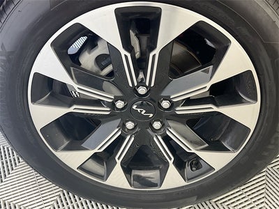 2023 Kia Carnival EX