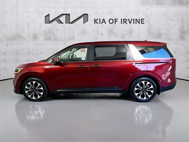 2023 Kia Carnival EX