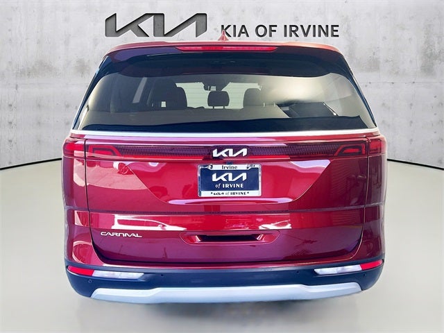 2023 Kia Carnival EX
