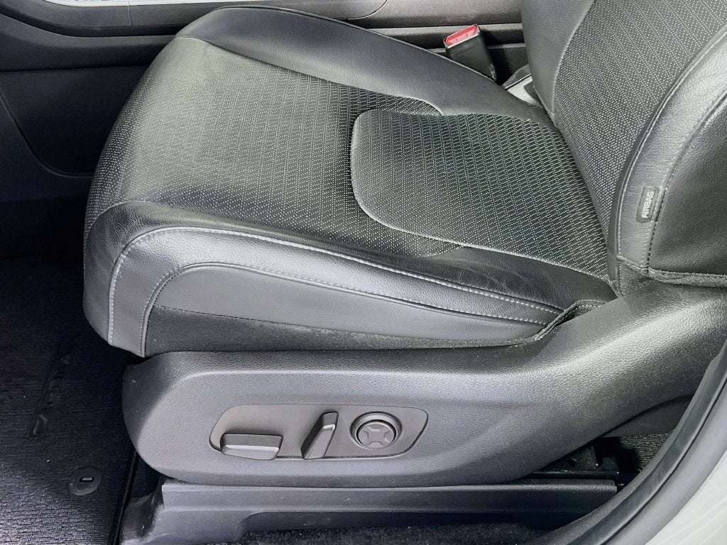2025 Kia Carnival Hybrid SX Prestige