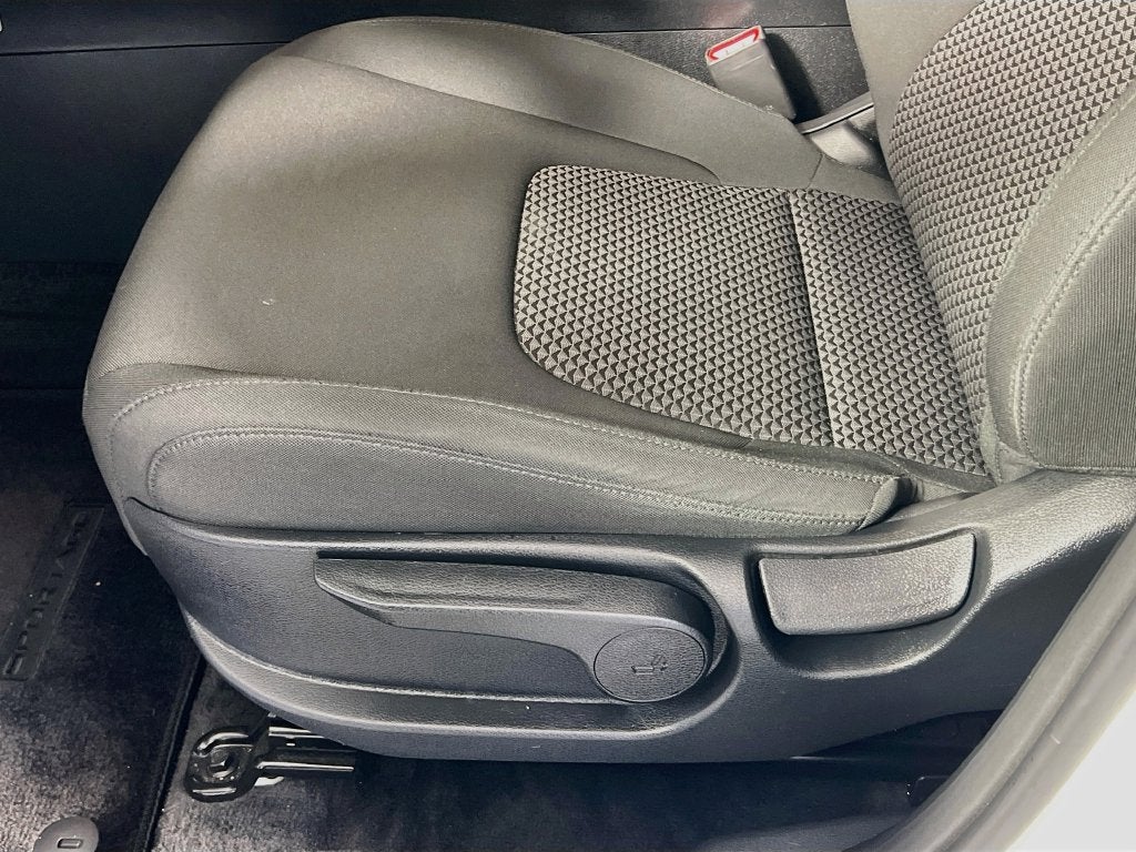 2025 Kia Sportage Hybrid LX