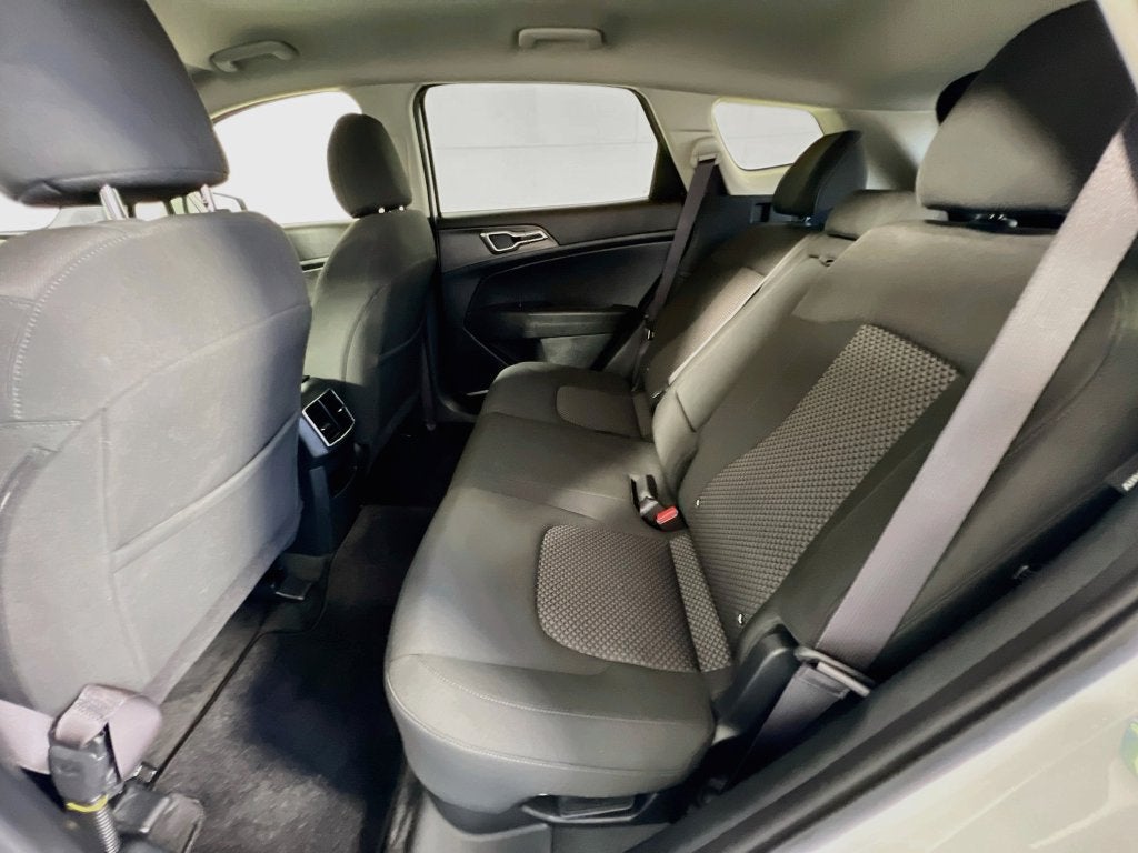 2025 Kia Sportage Hybrid LX