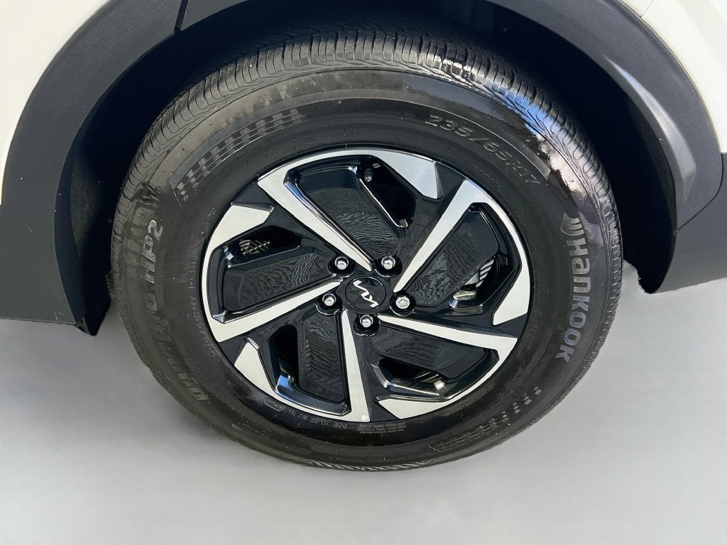 2025 Kia Sportage Hybrid LX