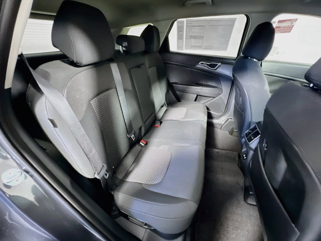 2027 Kia Sportage Hybrid S