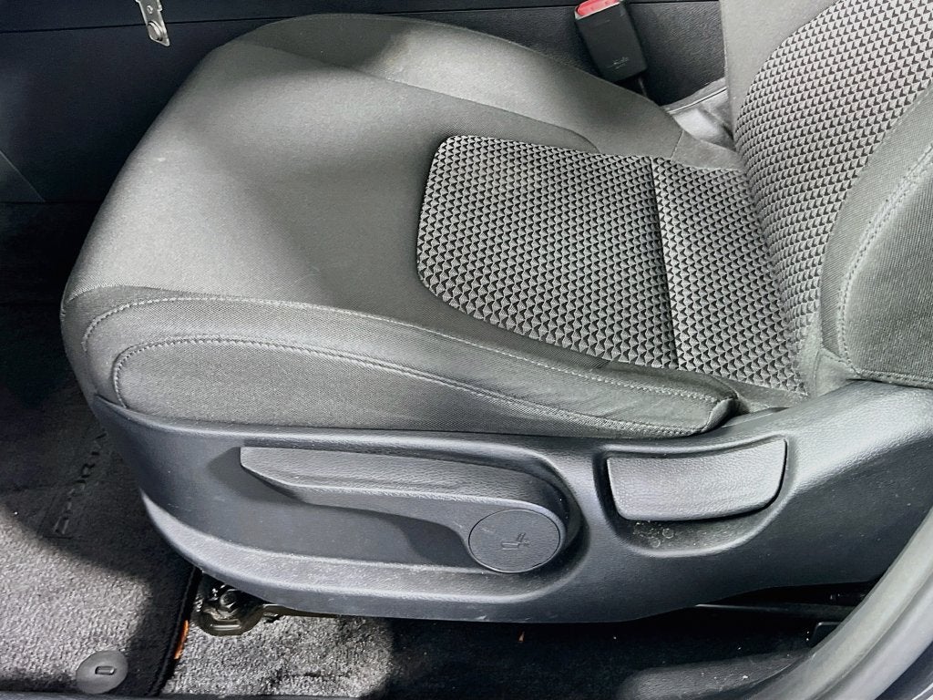 2025 Kia Sportage Hybrid LX