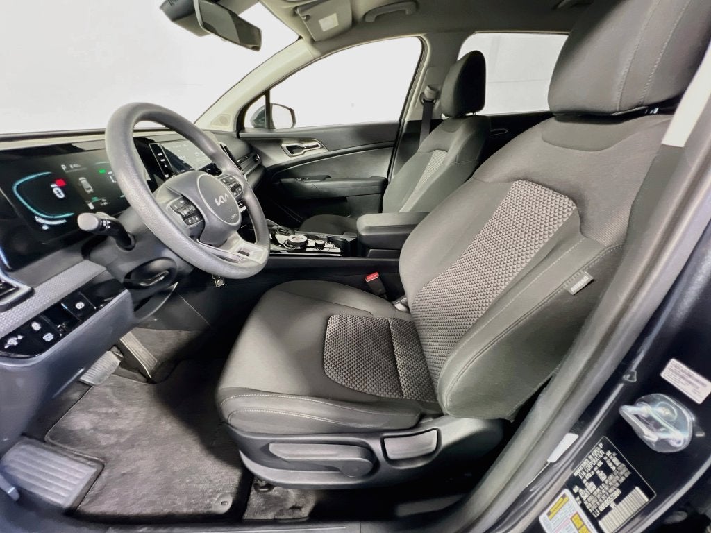 2025 Kia Sportage Hybrid LX