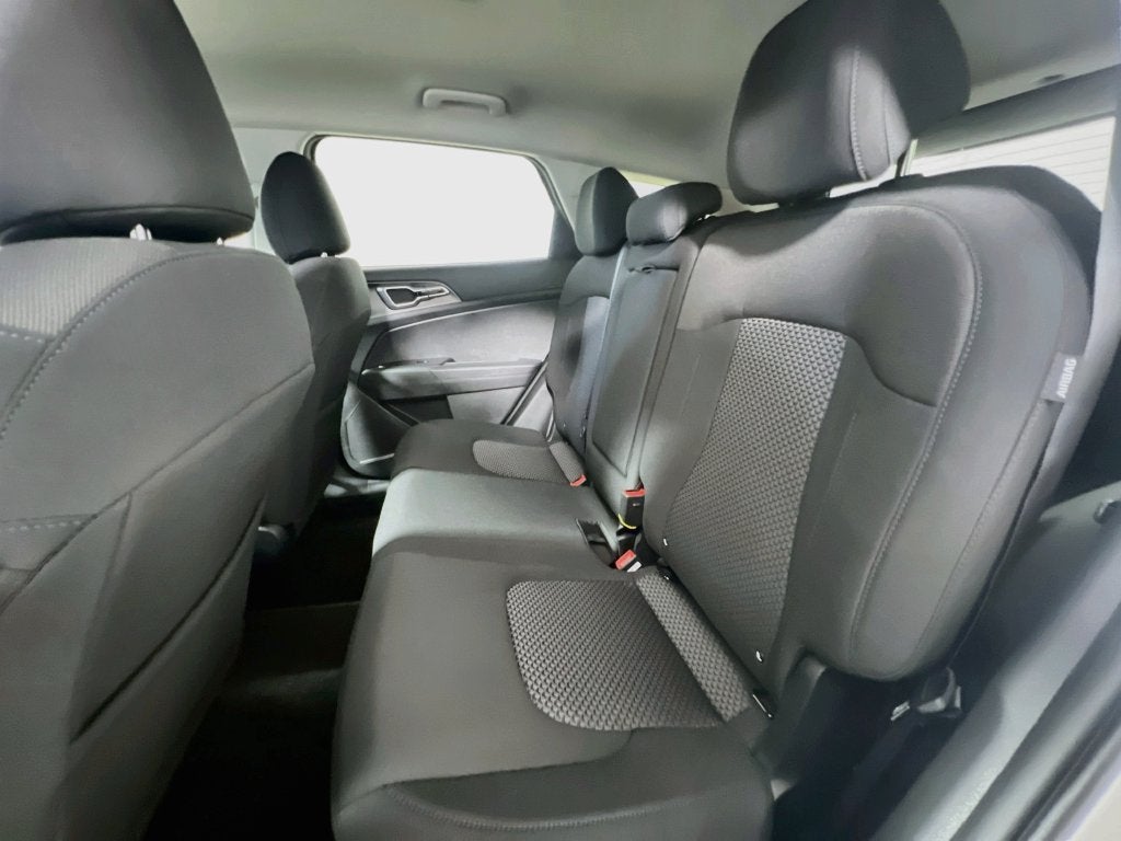 2027 Kia Sportage Hybrid LX