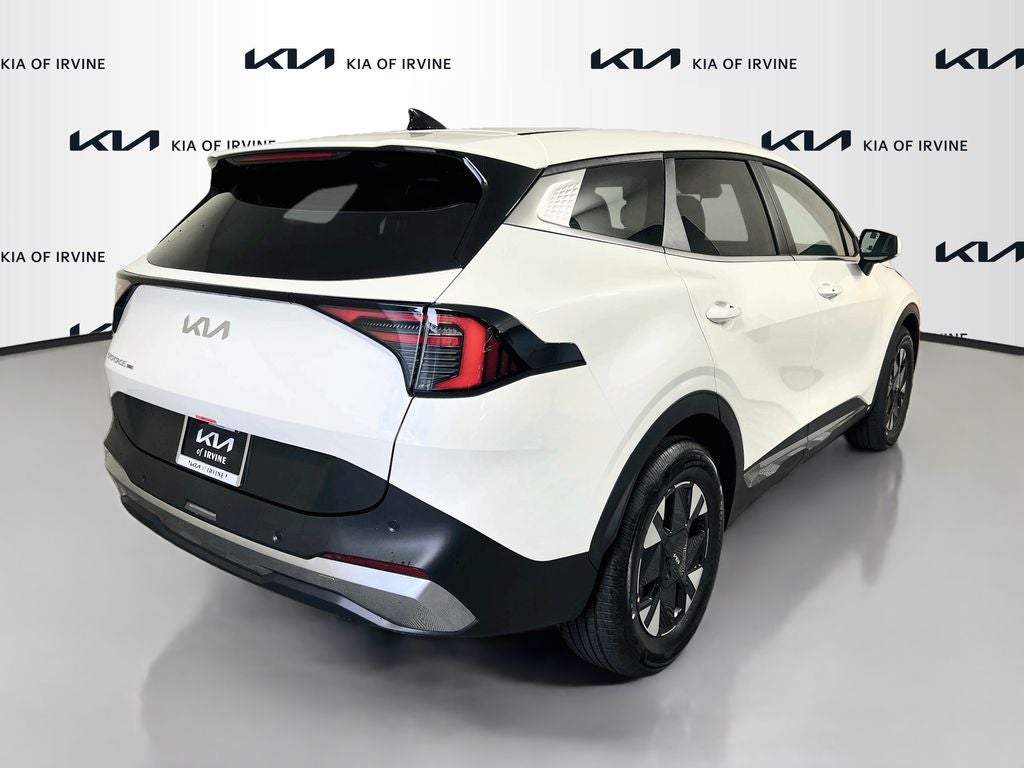 2027 Kia Sportage Hybrid LX