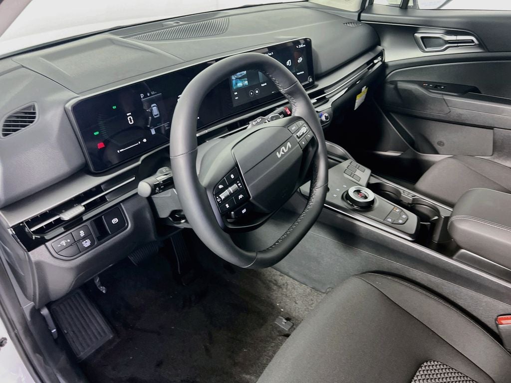 2027 Kia Sportage Hybrid LX