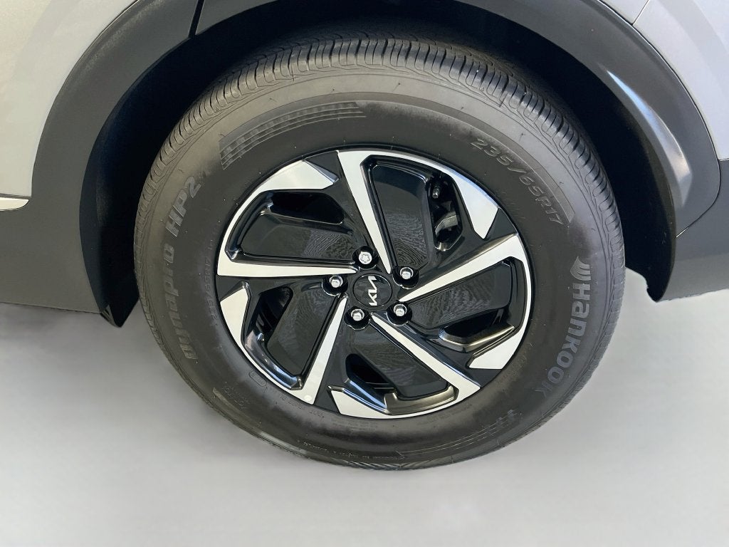 2025 Kia Sportage Hybrid LX