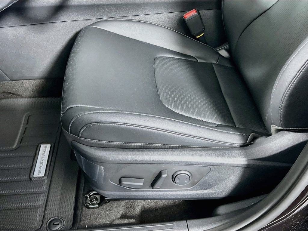 2027 Kia Sportage Hybrid EX