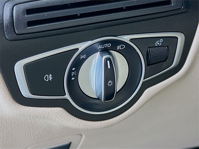 2017 Mercedes-Benz Glc GLC 300