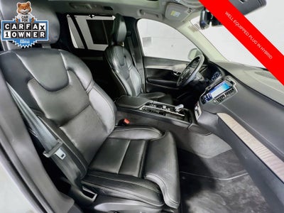 2022 Volvo XC90 Recharge Plug-In Hybrid T8 Inscription 6 Passenger