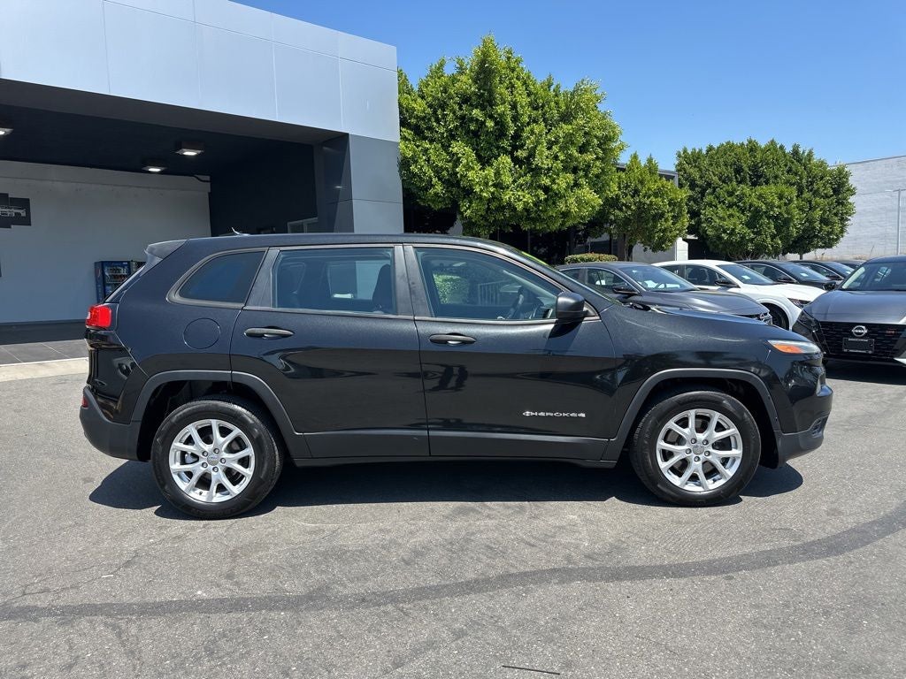 2014 Jeep Cherokee Sport