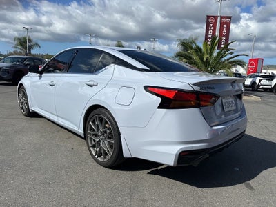 2023 Nissan Altima 2.0 SR