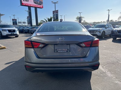 2024 Nissan Altima 2.5 SV