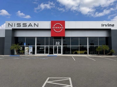 2023 Nissan Titan SV