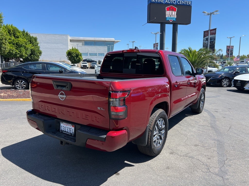2024 Nissan Frontier SL