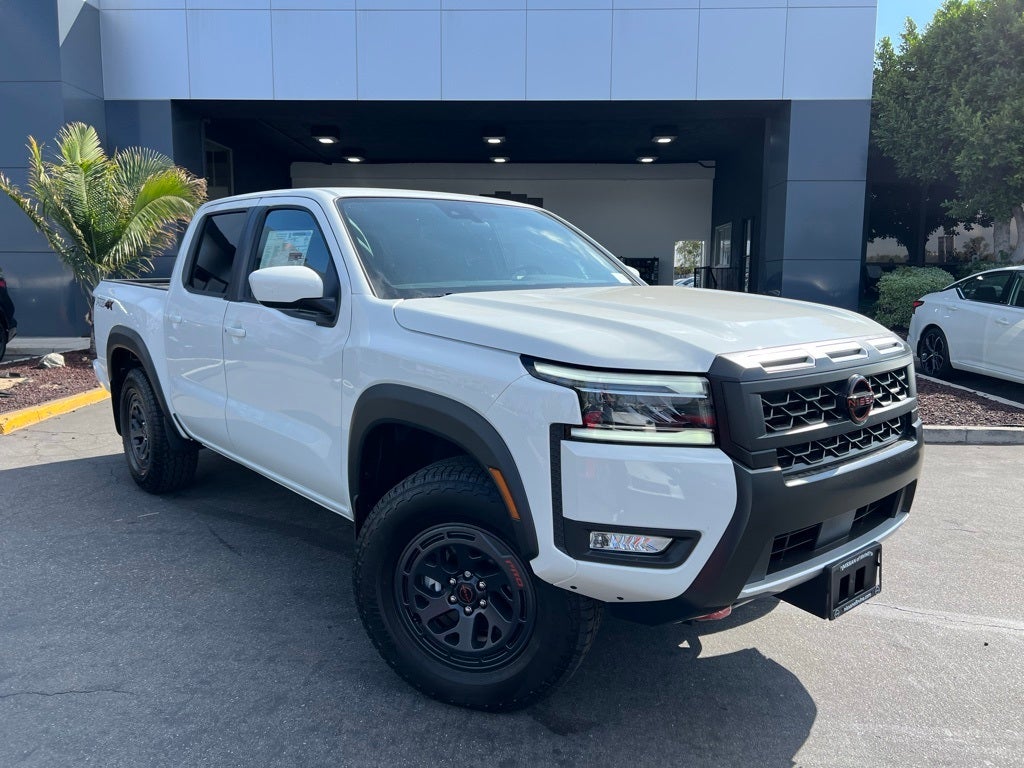 2025 Nissan Frontier PRO-4X