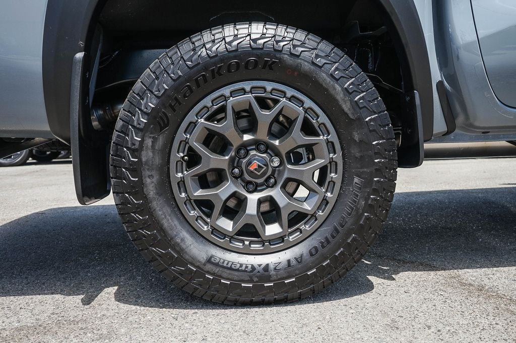 2026 Nissan Frontier PRO-4X w/R Package
